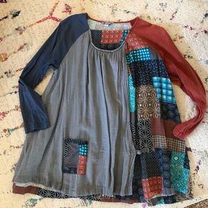 Colorful Ji Qui Gu Er top, size Small but loose and comfy